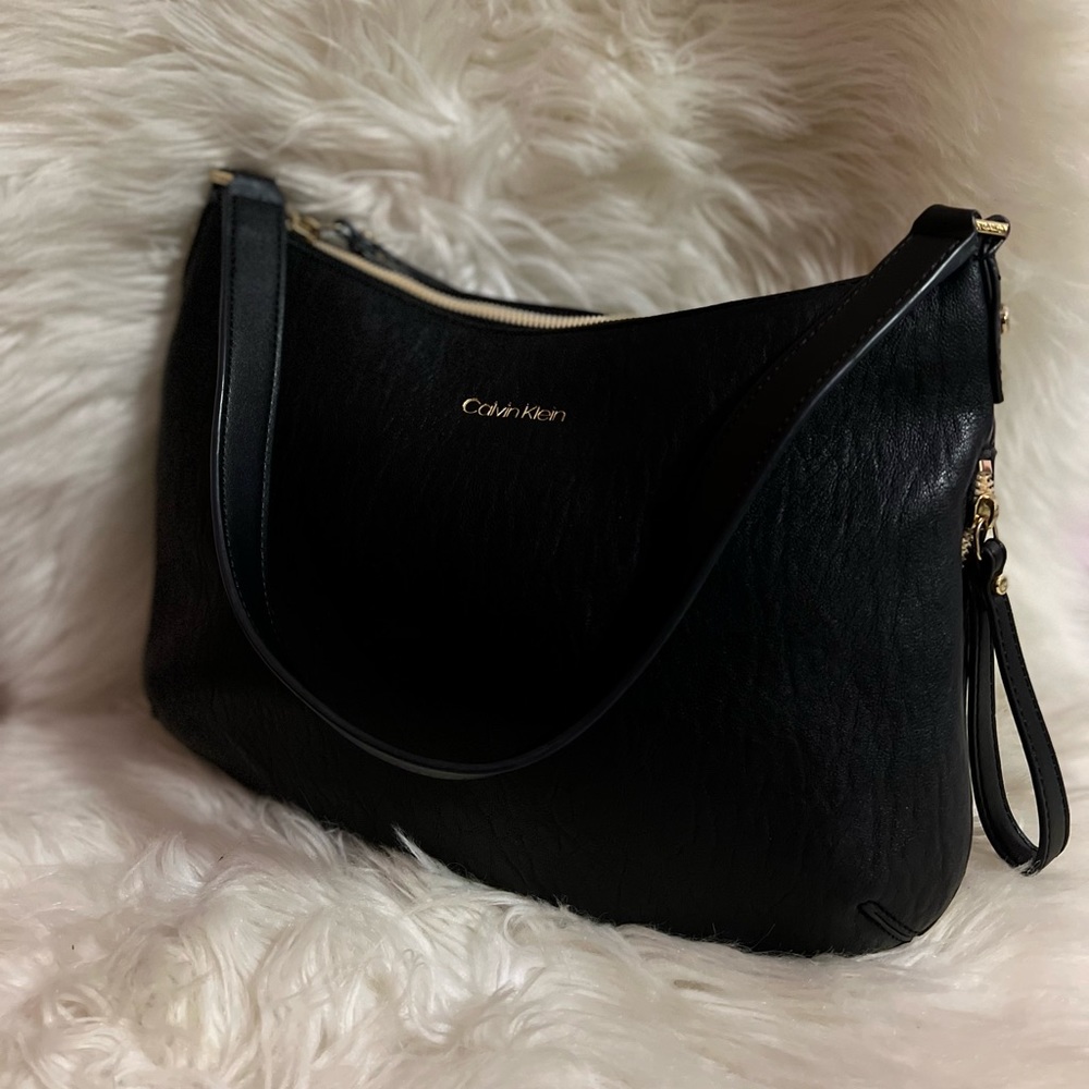 Black Calvin klein purse